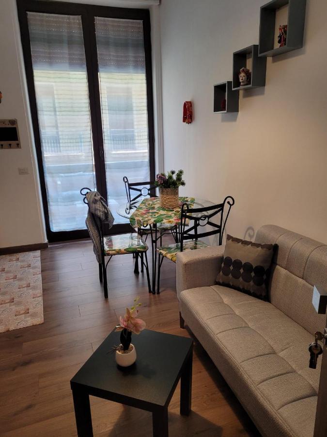 La Dimora Di Enrico Apartman Catania Kültér fotó